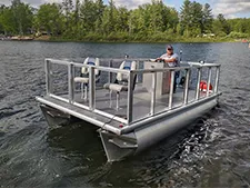 UTL-14R&trade; Commercial Pontoon Boat