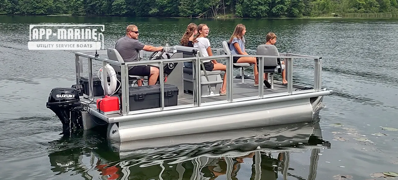 UTL-14R™ Sport Pontoon Boat